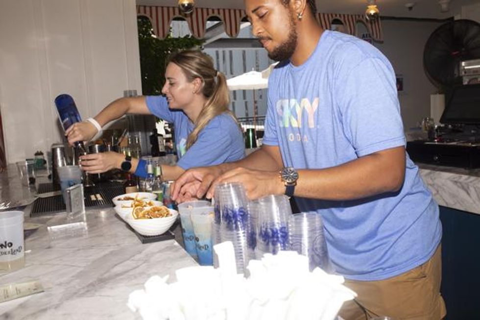 Southern Decadence Party Out Traveler EqualPride