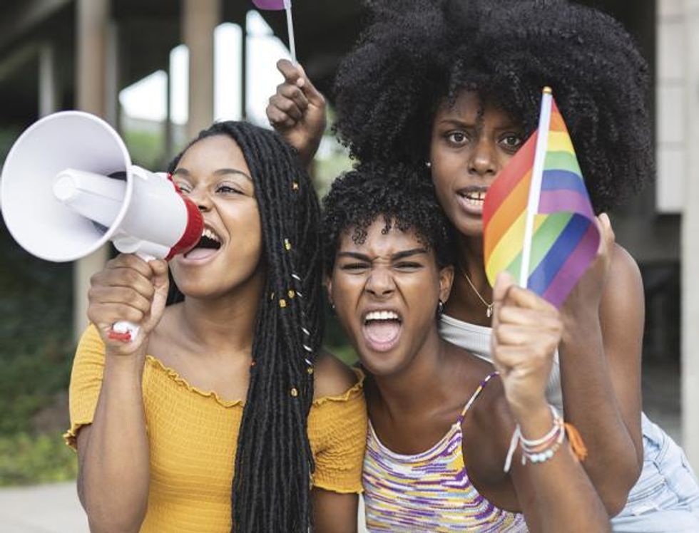 Spain lesbians protest