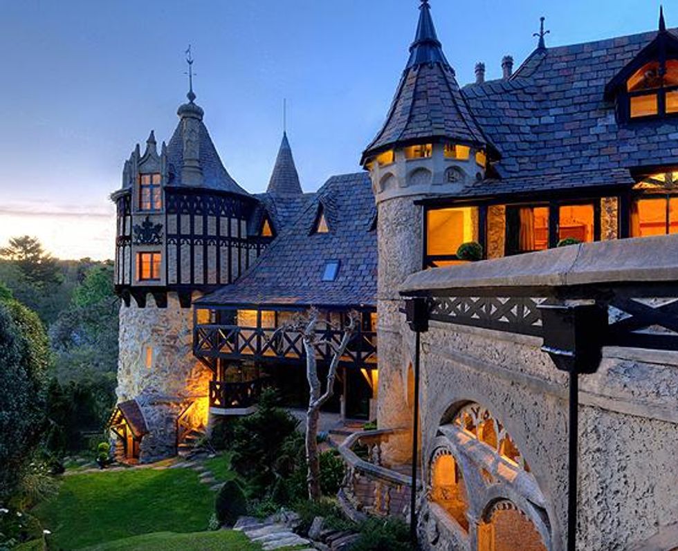 THORNGROVE MANOR HOTEL, ADELAIDE, AUSTRALIA