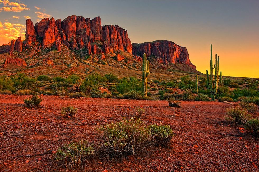 Top 15 travel destination for LGBTQ+ travelers according to misterb&b and Out Traveler magazine \u2013 Phoenix