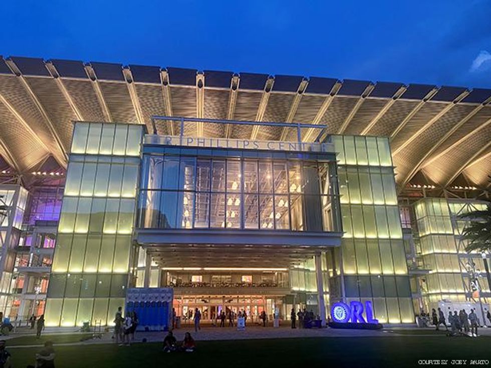 Travel expert Joey Amato learns there is more to Orlando than theme parks.