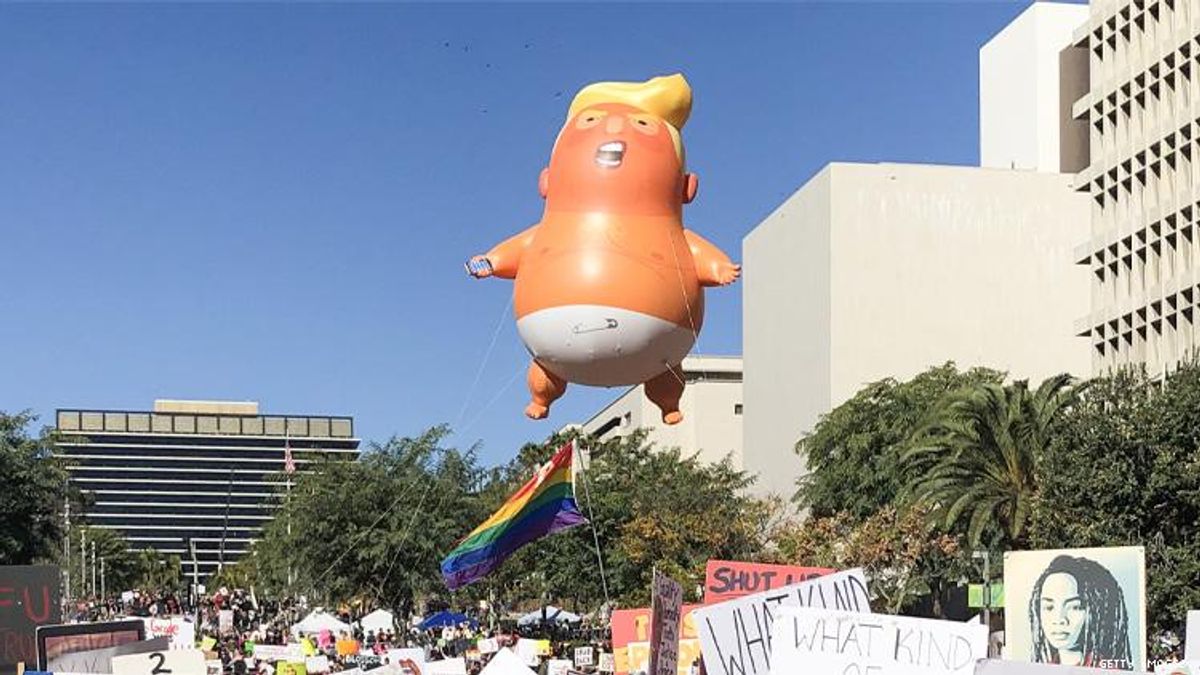 Trump Baby Blimp flys over the Women's March in LA