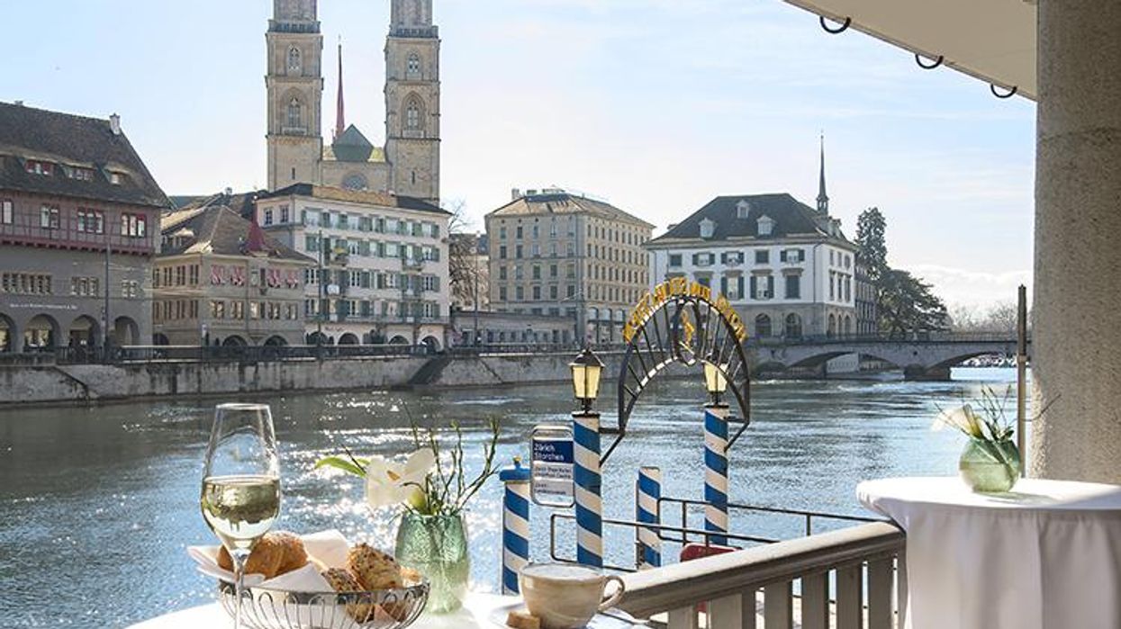 Under the arcades at the Storchen Zürich Hotel. (Photo courtesy of the Storchen Zürich Hotel)