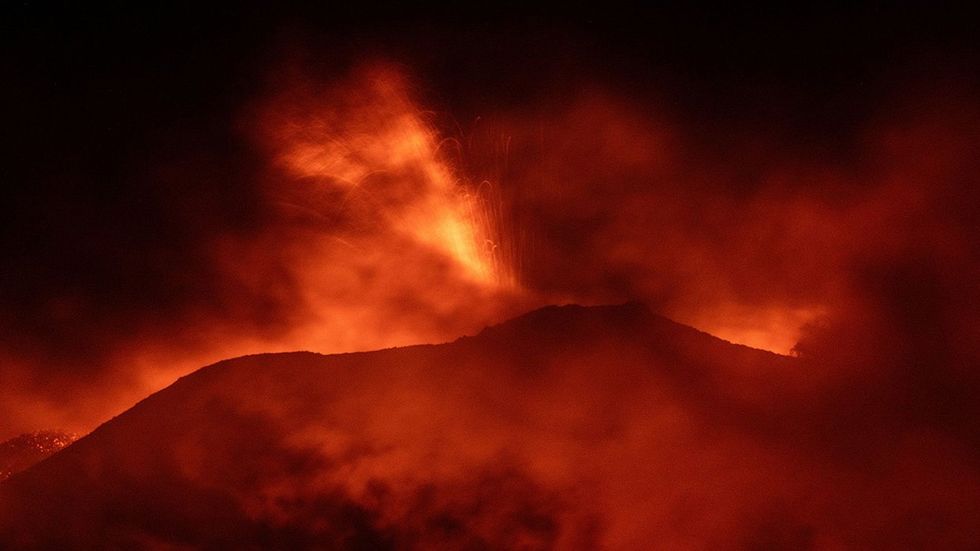 Volcanic Eruption Closes Major Airport