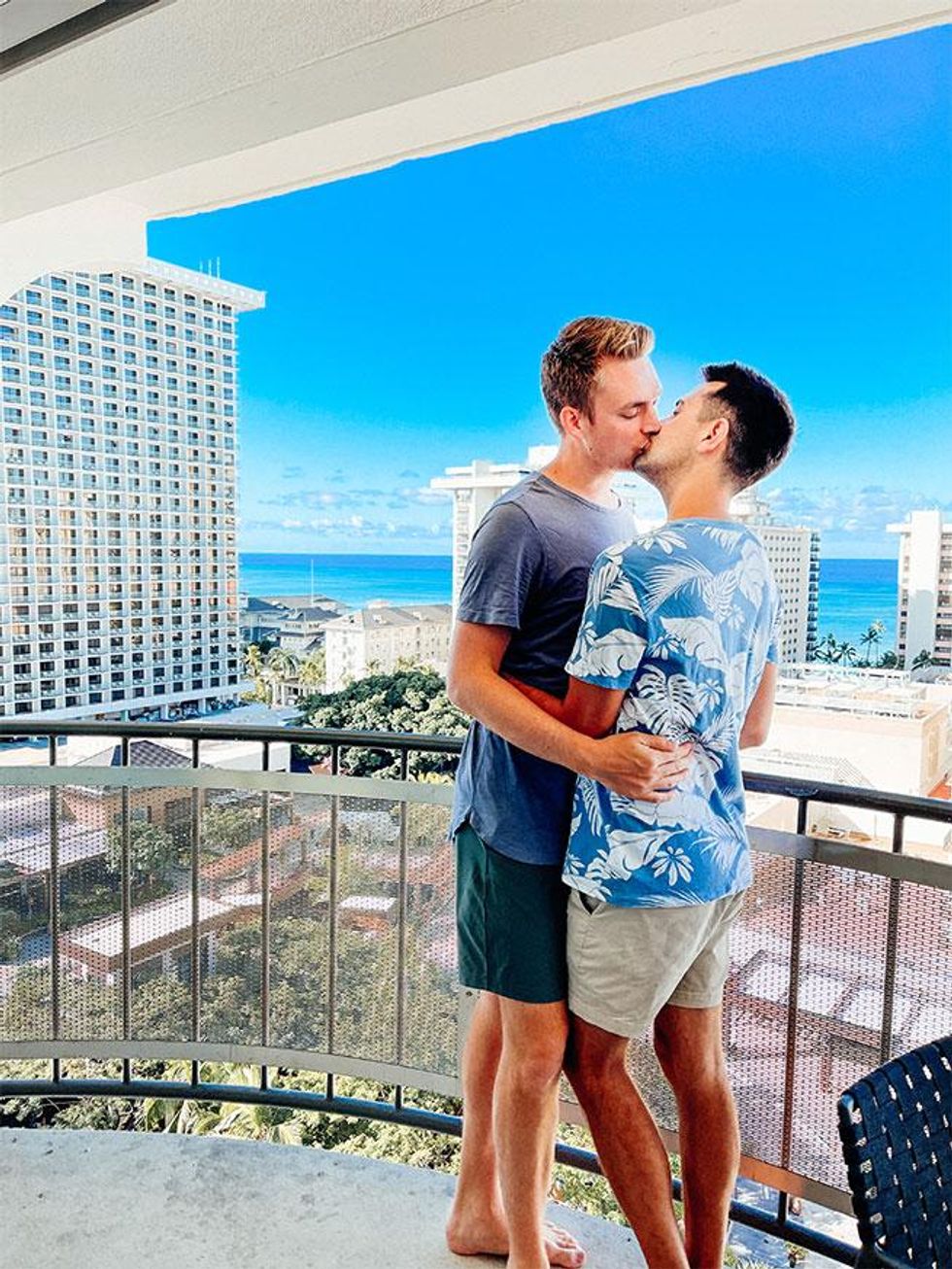 Amazing Race Winners Will & James Share Dream Trip to Hawaii