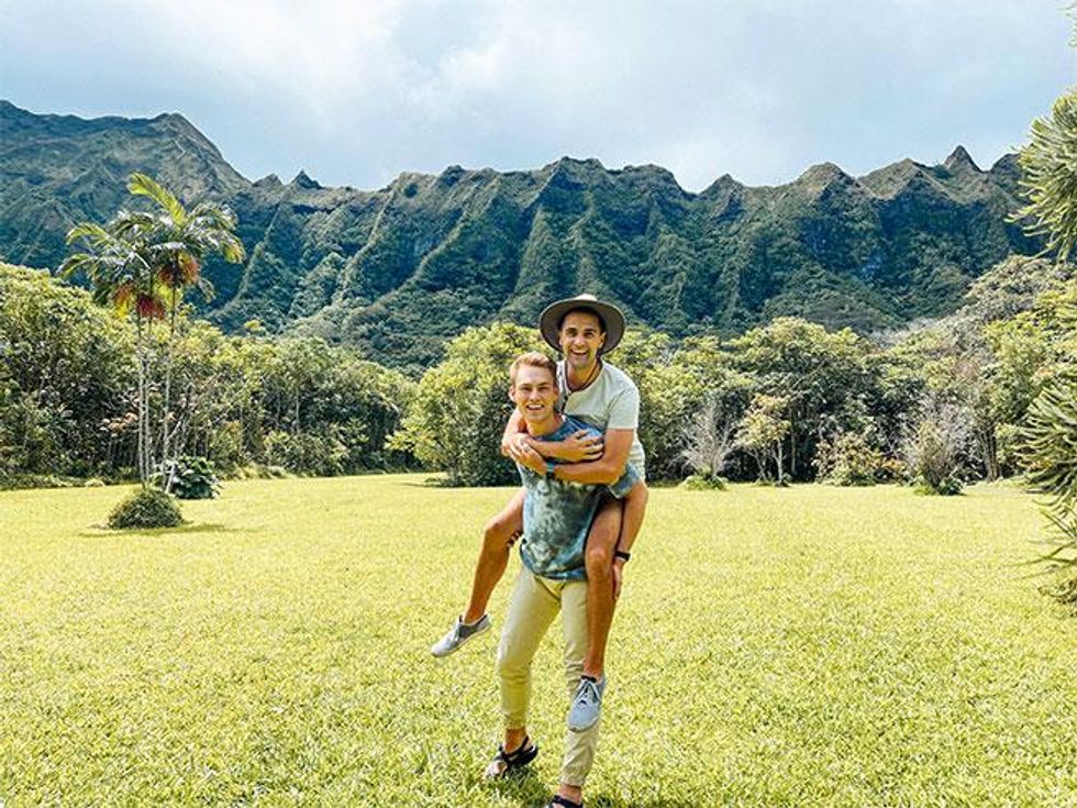 Amazing Race Winners Will & James Share Dream Trip to Hawaii