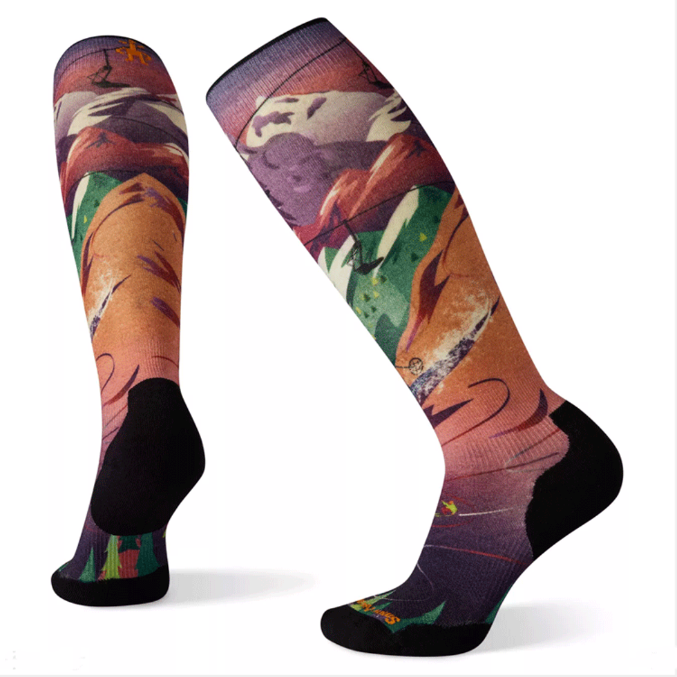 Women\u2019s Ski Targeted Cushion Lift Bunny Print Over The Calf Socks