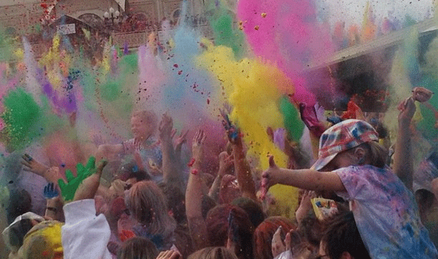 The Color Festival Splatters Seattle
