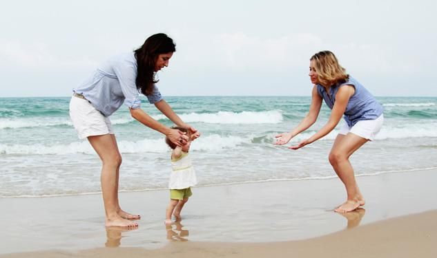 10 Travel Tips for LGBT Families