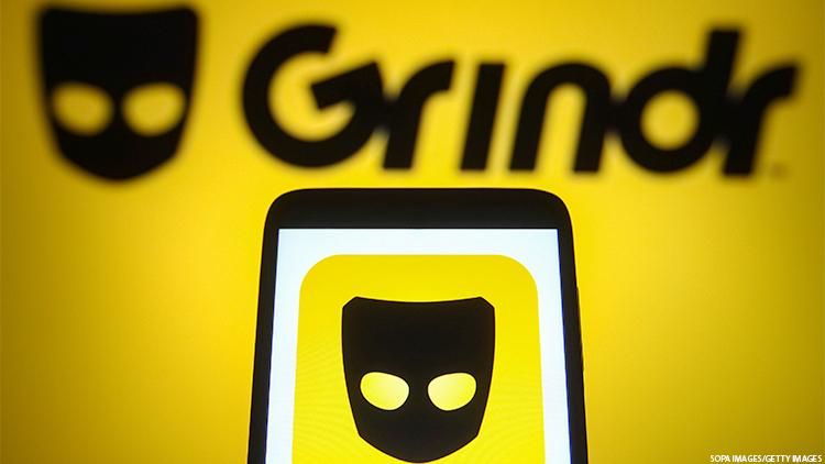 Man Pleads Guilty to Threats to Expose Pics of “Grindr Slag” Neighbor